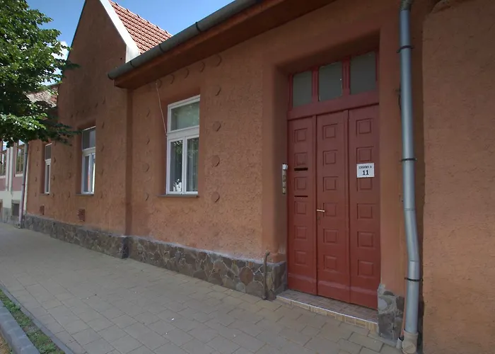 Oazis Eger